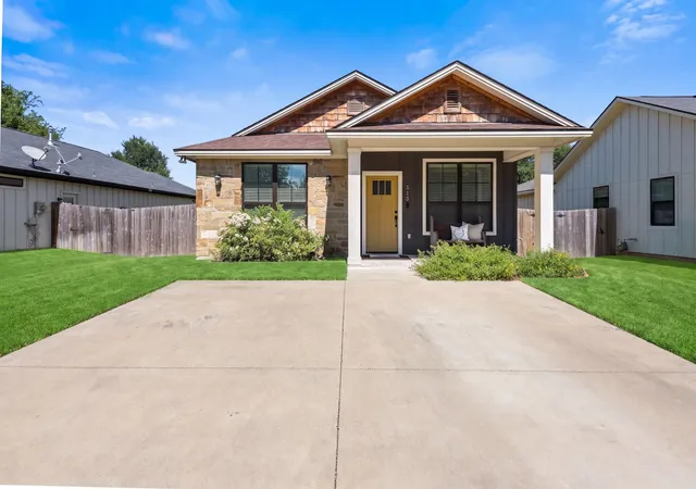 1st image of 515 Kubin St, Bryan, TX 77803 | MLS# 52271583