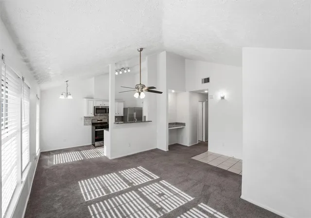 image of 10015 Ridgecoral Dr, Houston, TX 77038 | MLS# 9045472