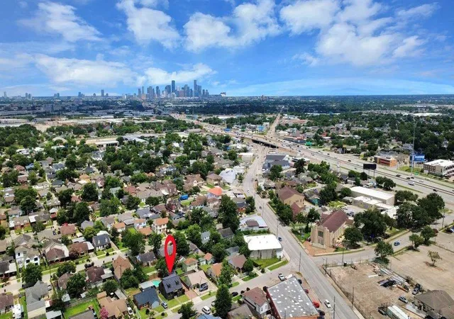 18th image of 2518 Oakcliff St, Houston, TX 77023 | MLS# 31448232