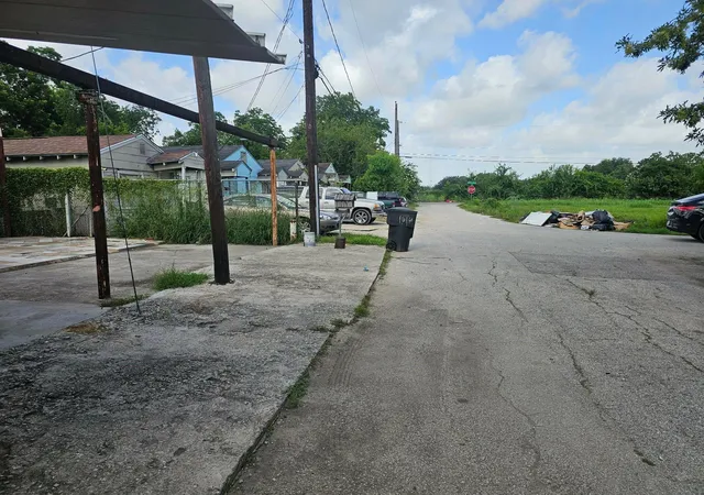 Photo 3 of Multi family home for sale at 3316 Love Plz, Houston, TX 77026 | MLS# 83825526 | Listing updated on 2026-07-16