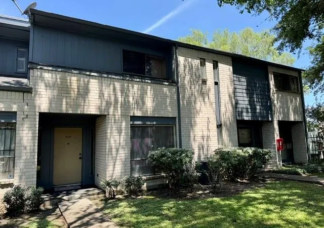 Photo 1 of Townhouse for sale at 9102 Imogene St #B, Houston, TX 77036 | MLS# 10534704 | Listing updated on 2026-10-12