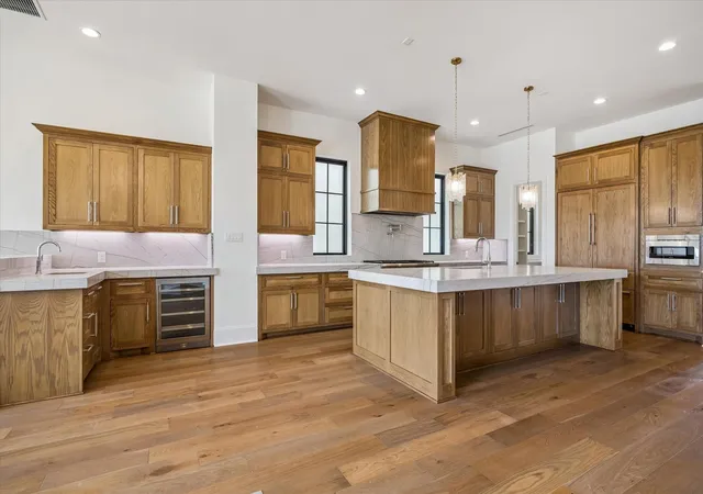 Photo 3 of Single family home for sale at 4623 Sunset Cir, Sugar Land, TX 77479 | MLS# 20589903 | Listing updated on 2026-10-07
