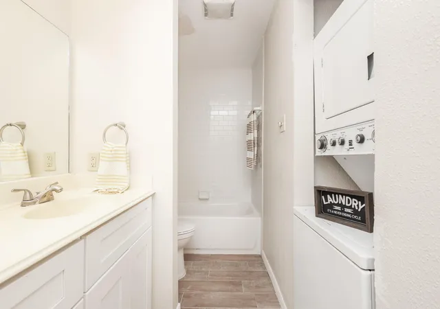 2nd image of 10051 Westpark Dr, Houston, TX 77042