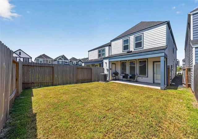 27th image of 10419 Pelham Crescent Ct, Houston, TX 77051 | MLS# 82549858