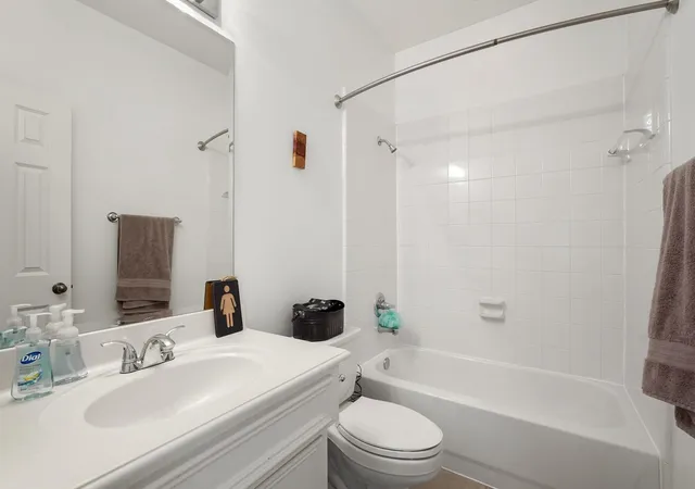 4th image of 1409 Michigan St, Houston, TX 77006 | MLS# 88922293