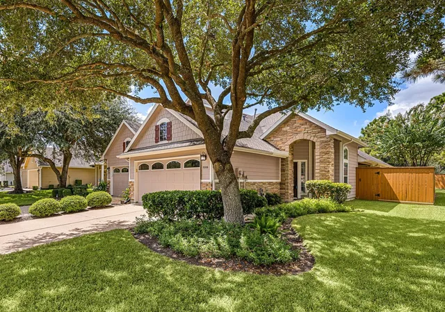 Photo 3 of Single family home for sale at 5306 Greenbrae Ln, Katy, TX 77494 | MLS# 72848592 | Listing updated on 2026-09-16