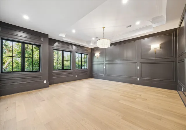 5th image of 1519 Candlelight Ln, Houston, TX 77018 | MLS# 22432738