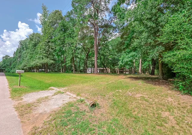 Photo 2 of Sale Pending at 1815 Will Scarlett St, Montgomery, TX 77316 | MLS# 10610154 | Listing updated on 2026-09-13
