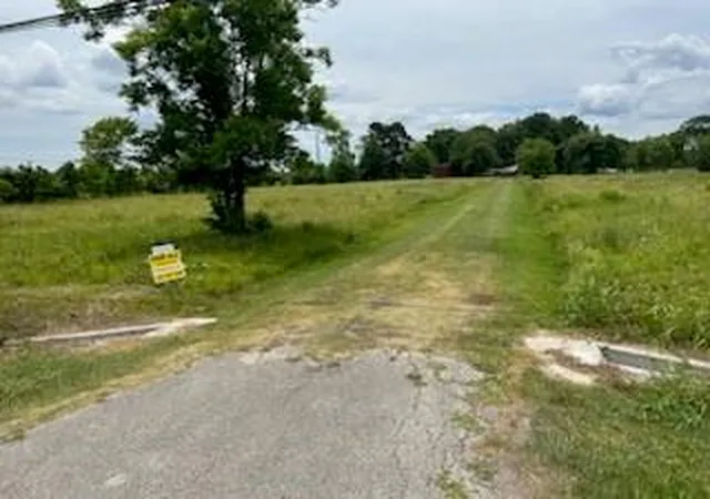 2nd image of 00 Fm 1942 Rd, Baytown, TX 77521 | MLS# 38465487