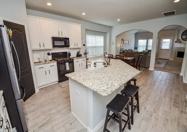 5th image of 32642 Timber Point Dr, Brookshire, TX 77423 | MLS# 63763949