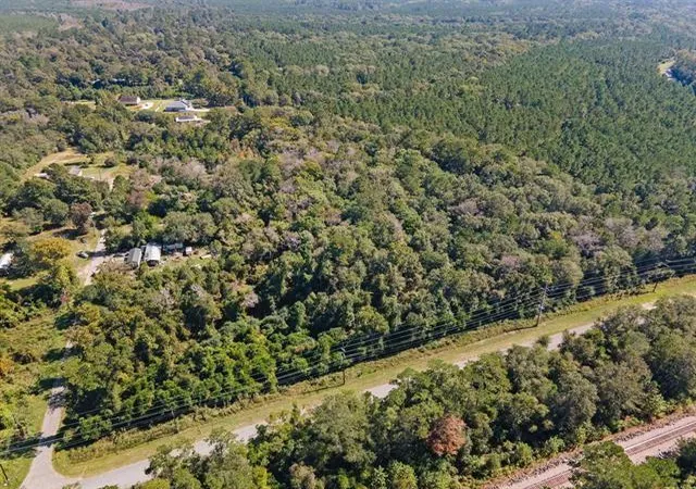 Homes for sale in Silsbee, TX | 8715 Massey Lake Rd, Silsbee, TX 77656 | MLS# 15780527