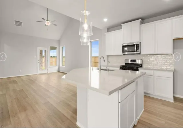 2nd image of 3215 Raintree Crescent Trl, Spring, TX 77386 | MLS# 33625736