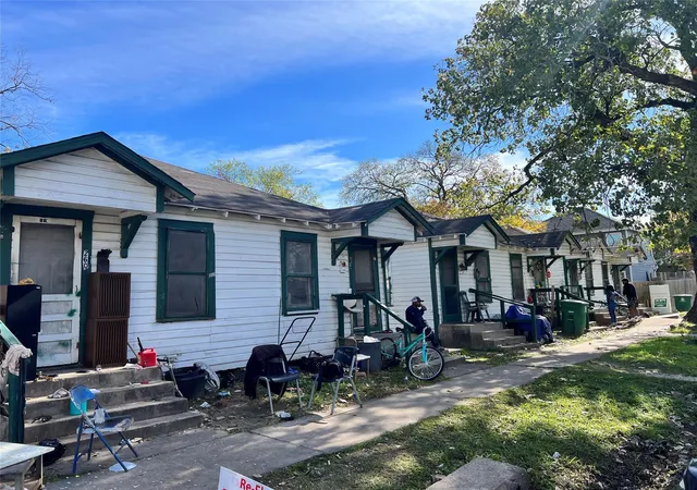 Photo 1 of Multi family home for sale at 2601 Lucinda St, Houston, TX 77004 | MLS# 51356545 | Listing updated on 2026-07-14