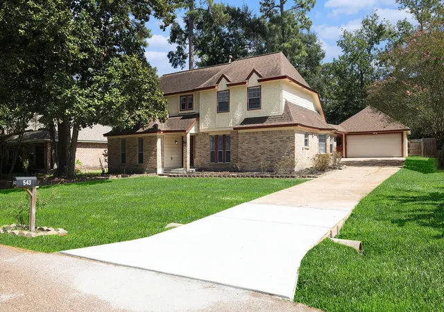 2nd image of 543 Cane River Ln, Conroe, TX 77302 | MLS# 51712852