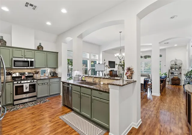2nd image of 4203 Muncaster Ln, College Station, TX 77845 | MLS# 39443987