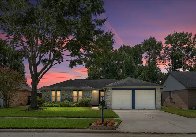 Photo 1 of Sale Pending at 4715 Roserock Ln, Spring, TX 77388 | MLS# 28858297 | Listing updated on 2026-09-22