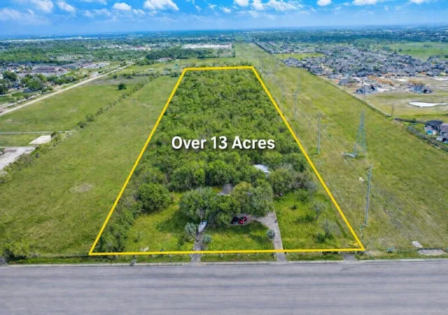 Photo 6 of Single family home for sale at 1218 E Pasadena Blvd, Deer Park, TX 77536 | MLS# 79220272 | Listing updated on 2026-10-05