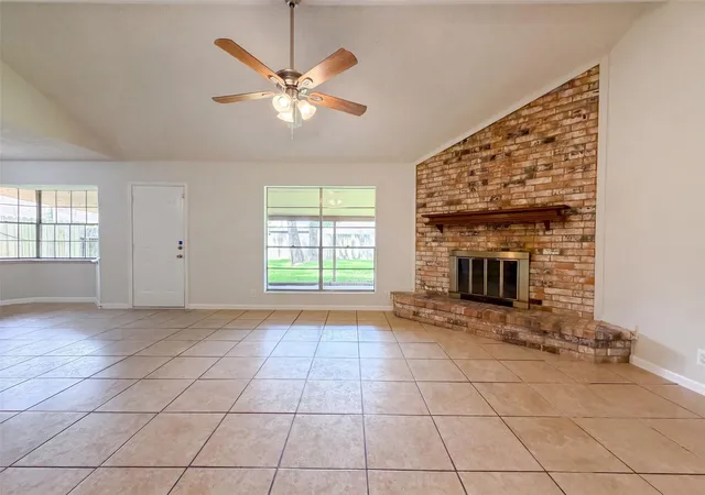 Photo 3 of Sale Pending at 8 Sunnybrook St, Angleton, TX 77515 | MLS# 87444010 | Listing updated on 2026-09-21