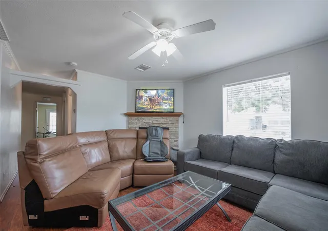 Photo 3 of Single family home for sale at 10227 Checkerberry Park Ln, Tomball, TX 77375 | MLS# 31272877 | Listing updated on 2026-09-15