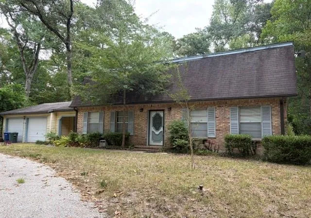 Photo 1 of Single family home for sale at 3737 Summer Lane, Huntsville, TX 77340 | MLS# 77926742 | Listing updated on 2026-08-25