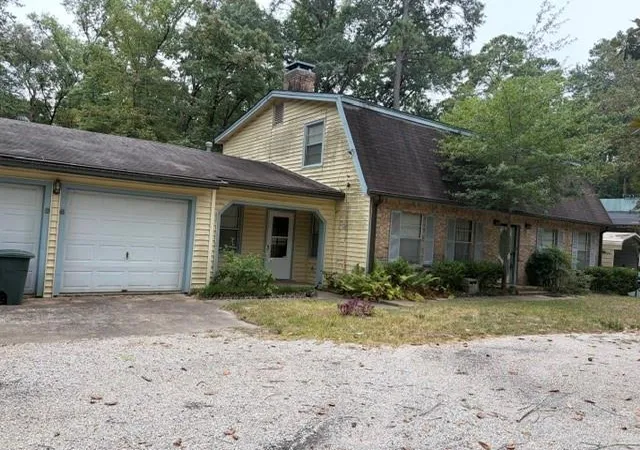 Photo 2 of Single family home for sale at 3737 Summer Lane, Huntsville, TX 77340 | MLS# 77926742 | Listing updated on 2026-08-25