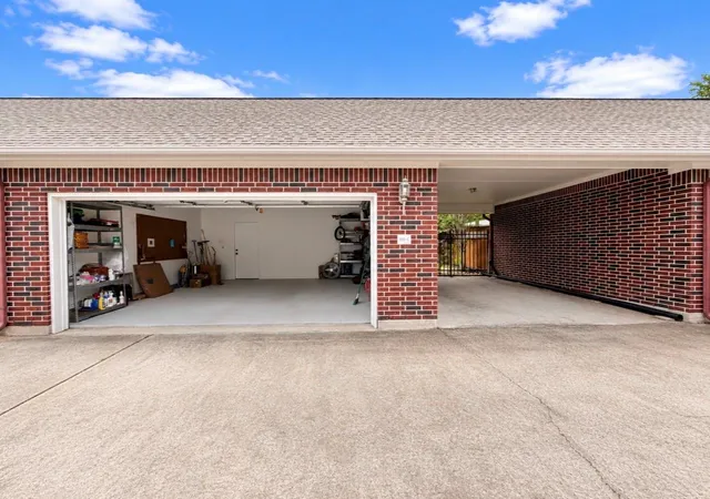 Homes for sale in Friendswood, TX | 210 Clearview Ave, Friendswood, TX 77546 | MLS# 11830976