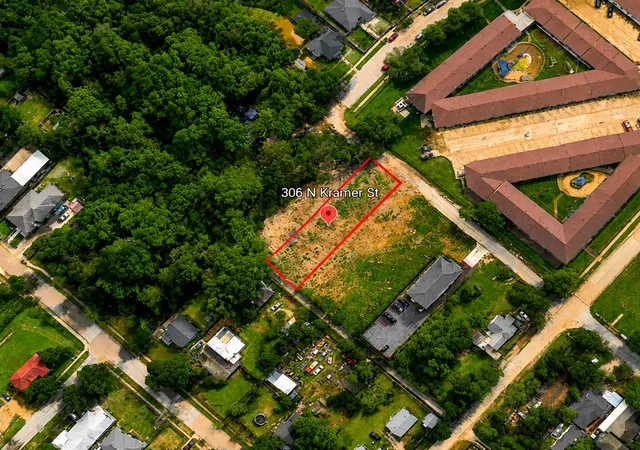 Photo 3 of Land for sale at 306 N Kramer St, Dallas, TX 75211 | MLS# 19478438 | Listing updated on 2026-09-03