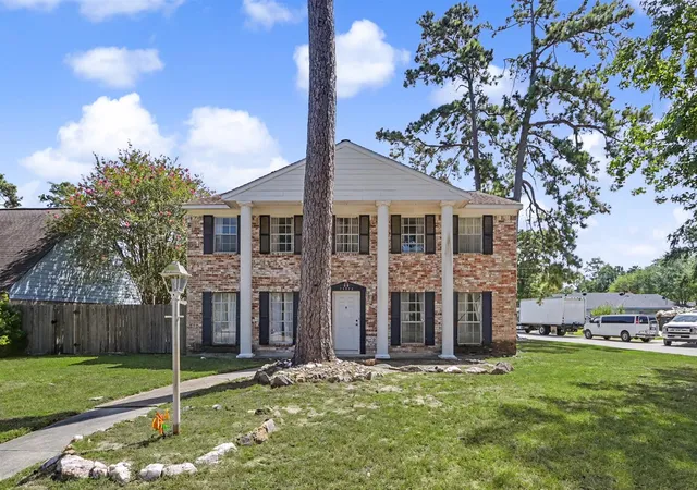 Photo 1 of Single family home for sale at 28902 Holly Hill Dr, Shenandoah, TX 77381 | MLS# 83768215 | Listing updated on 2026-09-14