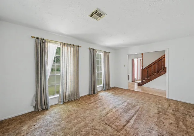 Photo 4 of Single family home for sale at 28902 Holly Hill Dr, Shenandoah, TX 77381 | MLS# 83768215 | Listing updated on 2026-09-14