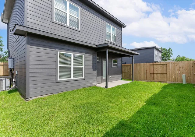 16th image of 9920 Dipping Woods St, Houston, TX 77076 | MLS# 13026900