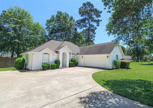 3rd image of 112 Wildwood Dr, Livingston, TX 77351 | MLS# 71070438