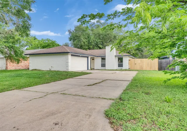 Homes for sale in Rosenberg, TX | 3915 Brumbelow St, Rosenberg, TX 77471 | MLS# 24162213