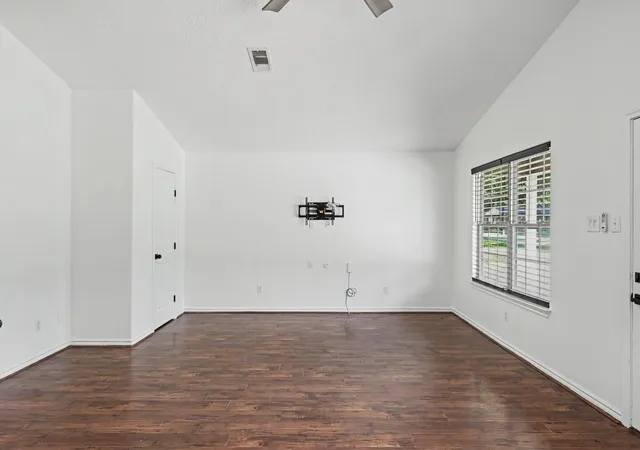 Photo 3 of Single family home for sale at 26750 Lazy Ln, Magnolia, TX 77355 | MLS# 45156265 | Listing updated on 2026-08-29