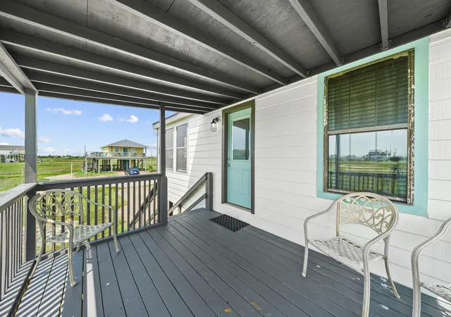 Homes for sale in Surfside Beach, TX | 714 Caisson St, Surfside Beach, TX 77541 | MLS# 52344253