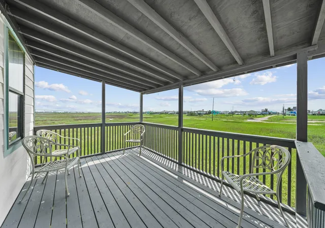 Homes for sale in Surfside Beach, TX | 714 Caisson St, Surfside Beach, TX 77541 | MLS# 52344253