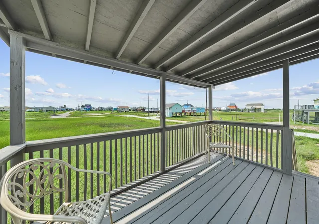 Homes for sale in Surfside Beach, TX | 714 Caisson St, Surfside Beach, TX 77541 | MLS# 52344253