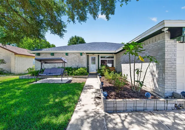 Photo 2 of Sale Pending at 19415 Moonhollow Dr, Houston, TX 77084 | MLS# 7368115 | Listing updated on 2026-09-15