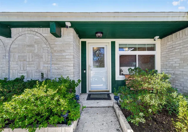 Photo 3 of Sale Pending at 19415 Moonhollow Dr, Houston, TX 77084 | MLS# 7368115 | Listing updated on 2026-09-15