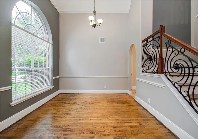 5th image of 6801 Paigetree Ln, Pearland, TX 77584 | MLS# 2777000