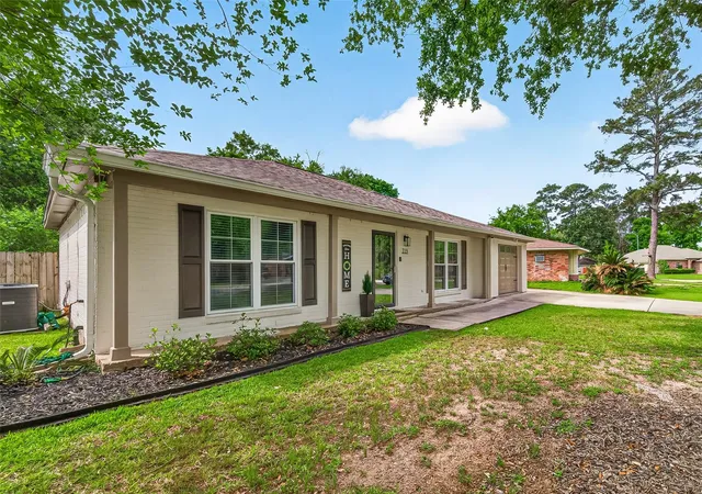 Homes for sale in Crosby, TX | 319 Kings Port St, Crosby, TX 77532 | MLS# 39581997