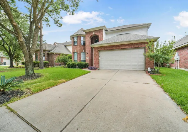 Photo 2 of Sale Pending at 17319 Deep Prairie Dr, Houston, TX 77095 | MLS# 31158484 | Listing updated on 2026-09-14