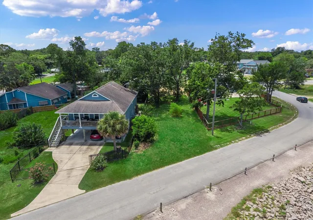 5th image of 4306 Boulevard St, Bacliff, TX 77518 | MLS# 69811952