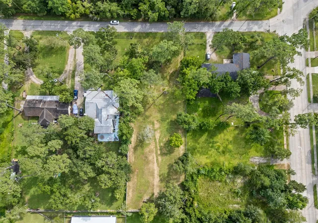 Photo 2 of Land for sale at 3113 Oak Dr, Dickinson, TX 77539 | MLS# 55363681 | Listing updated on 2026-08-31