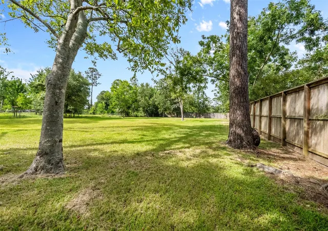 Photo 3 of Land for sale at 3113 Oak Dr, Dickinson, TX 77539 | MLS# 55363681 | Listing updated on 2026-08-31