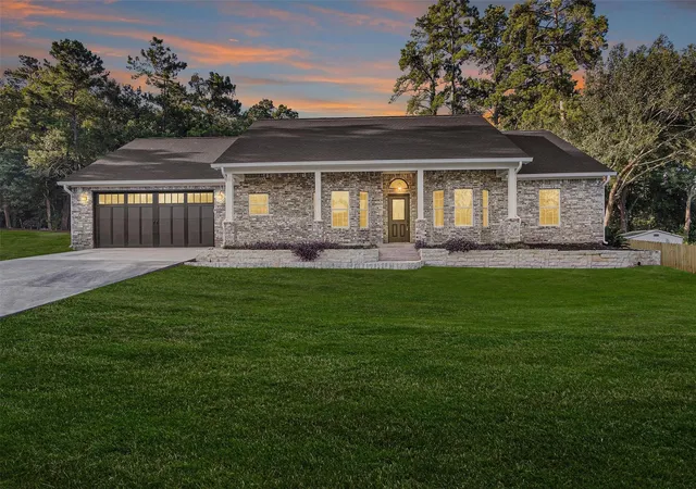 Photo 1 of Single family home for sale at 1187 Oak Ln, Montgomery, TX 77316 | MLS# 4177422 | Listing updated on 2026-09-13