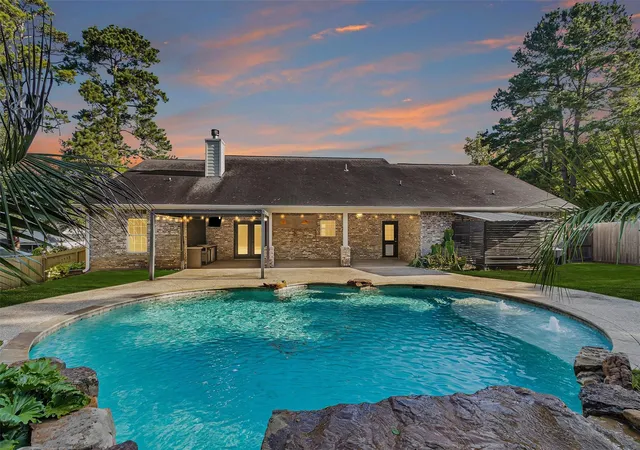Photo 3 of Single family home for sale at 1187 Oak Ln, Montgomery, TX 77316 | MLS# 4177422 | Listing updated on 2026-09-13