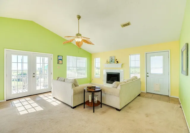 Photo 3 of Single family home for sale at 118 Lindrose St, Freeport, TX 77541 | MLS# 84296472 | Listing updated on 2026-09-08