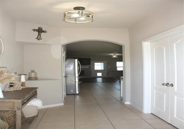 Photo 4 of Single family home for sale at 28623 Lockeridge Springs Dr, Spring, TX 77386 | MLS# 22216702 | Listing updated on 2026-08-14