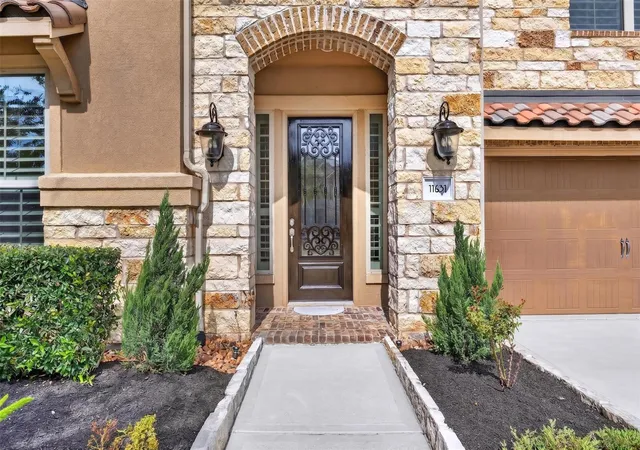 Photo 4 of Single family home for sale at 11631 Curate Wind Ct, Richmond, TX 77407 | MLS# 65614890 | Listing updated on 2026-09-19
