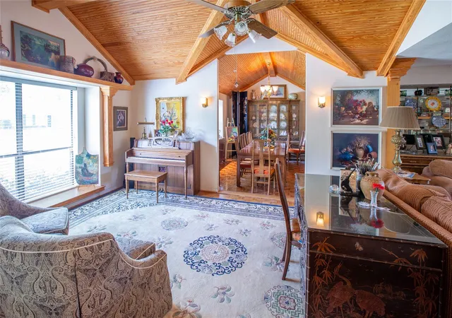 Photo 3 of Single family home for sale at 7918 Fairdale Ln, Houston, TX 77063 | MLS# 21695000 | Listing updated on 2026-08-21